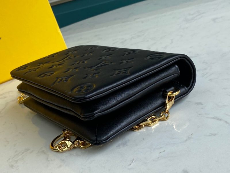 Louis Vuitton POCHETTE COUSSINJOJOKKREPLICAS | High Quality Replica Watches & Bags