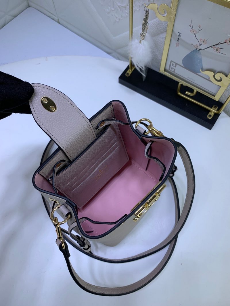 Louis Vuitton NANO LOCKME BUCKET GREIGEJOJOKKREPLICAS | High Quality Replica Watches & Bags
