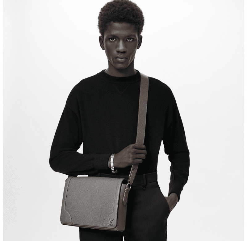 Louis Vuitton NEW FLAP MESSENGER GREYJOJOKKREPLICAS | High Quality Replica Watches & Bags